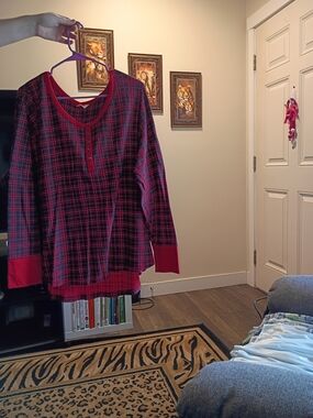 Terra & Sky Red and Black Plaid Henley Top Size 4X Terra And sky